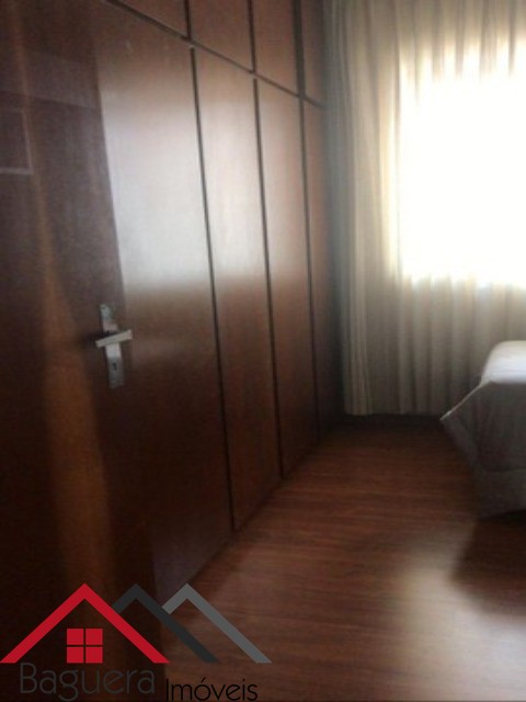 Apartamento à venda com 3 quartos, 135m² - Foto 5