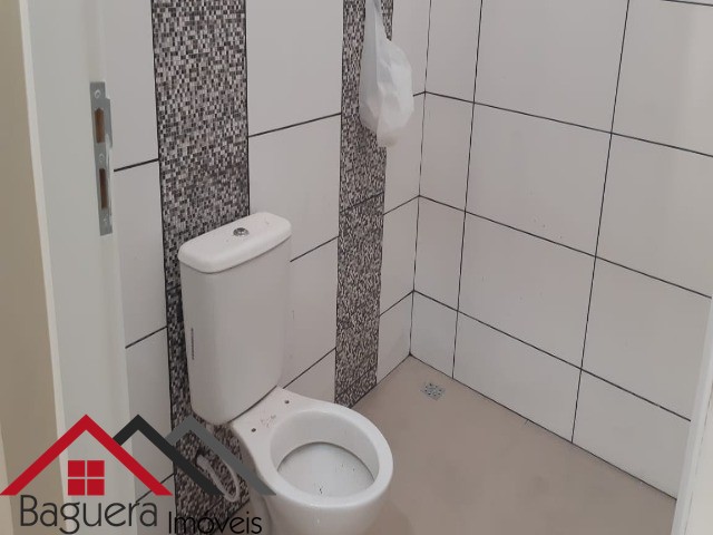 Casa à venda com 3 quartos, 210m² - Foto 8