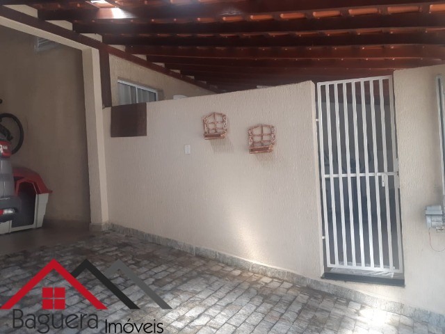 Casa à venda com 3 quartos, 230m² - Foto 10