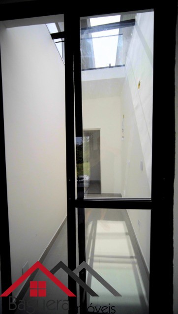 Sobrado à venda com 3 quartos, 150m² - Foto 2