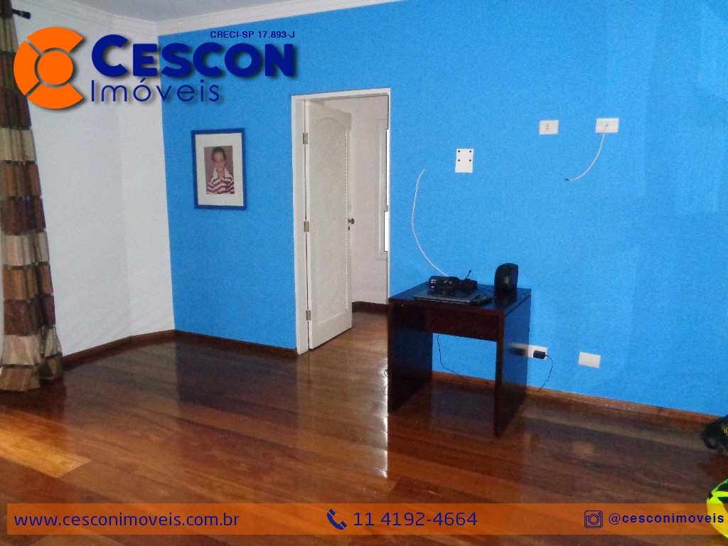 Casa de Condomínio à venda com 4 quartos, 600m² - Foto 2