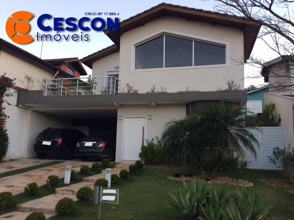 Casa de Condomínio à venda com 4 quartos, 300m² - Foto 1