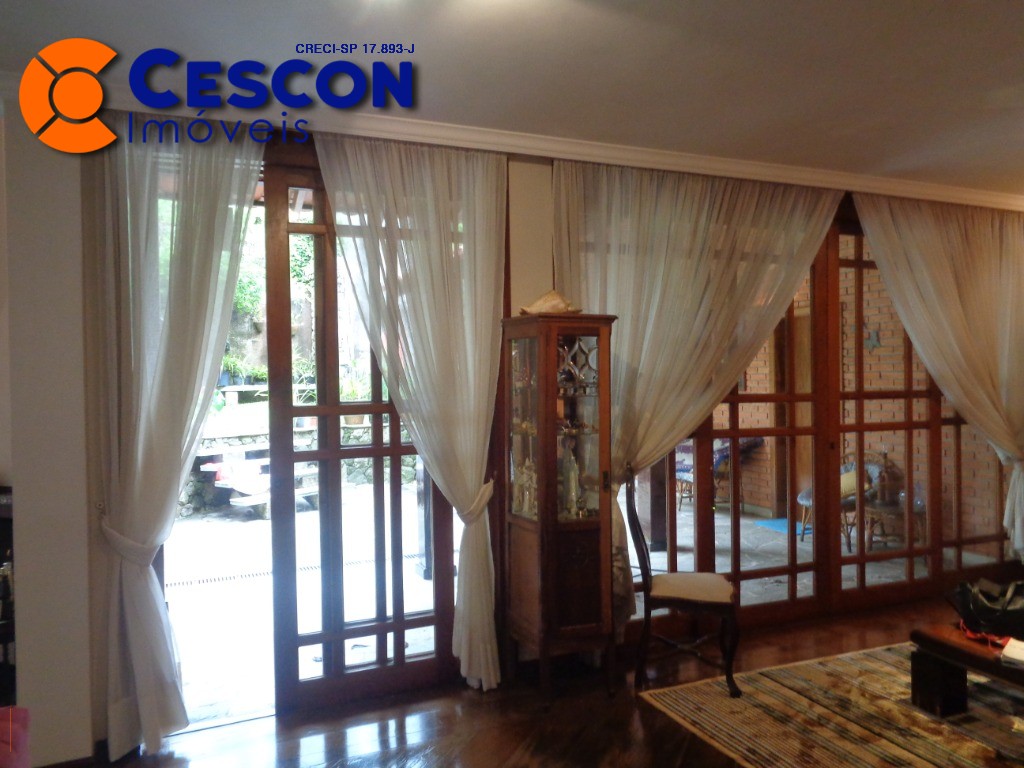 Casa de Condomínio para alugar com 4 quartos, 400m² - Foto 7