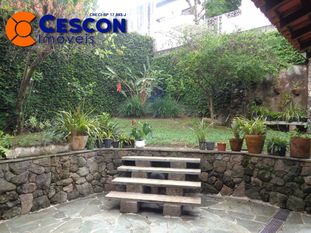 Casa de Condomínio para alugar com 4 quartos, 400m² - Foto 11