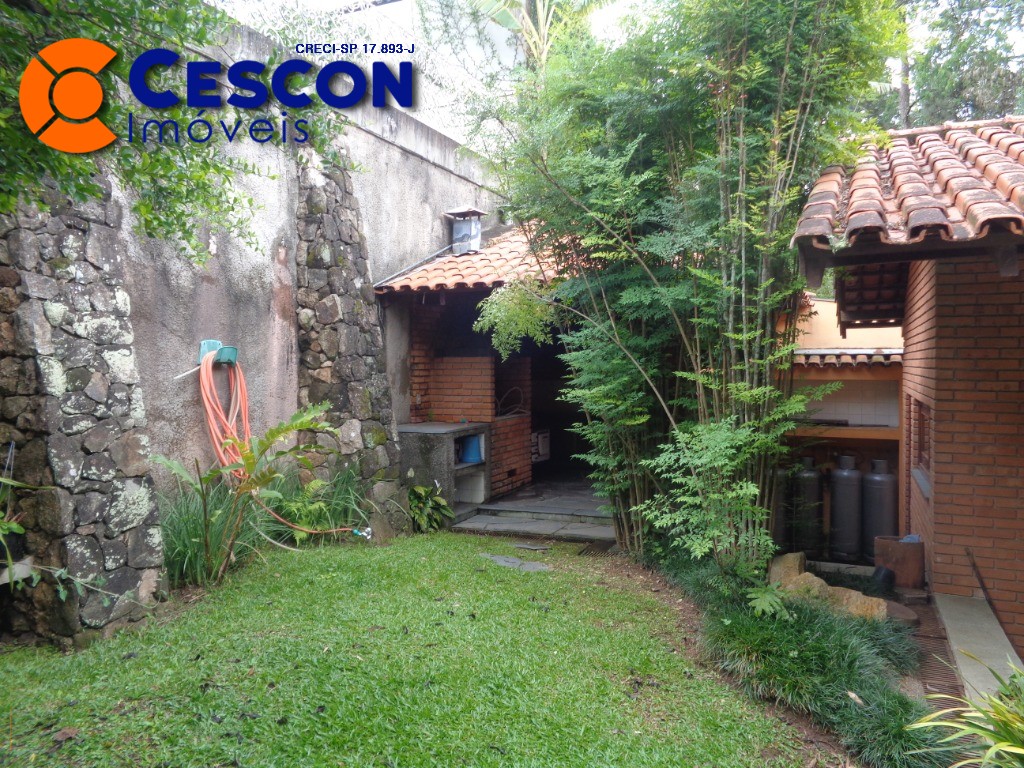 Casa de Condomínio para alugar com 4 quartos, 400m² - Foto 12
