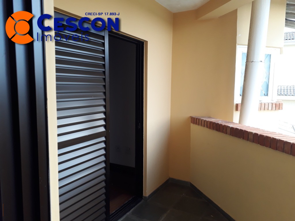 Casa de Condomínio para alugar com 4 quartos, 500m² - Foto 12