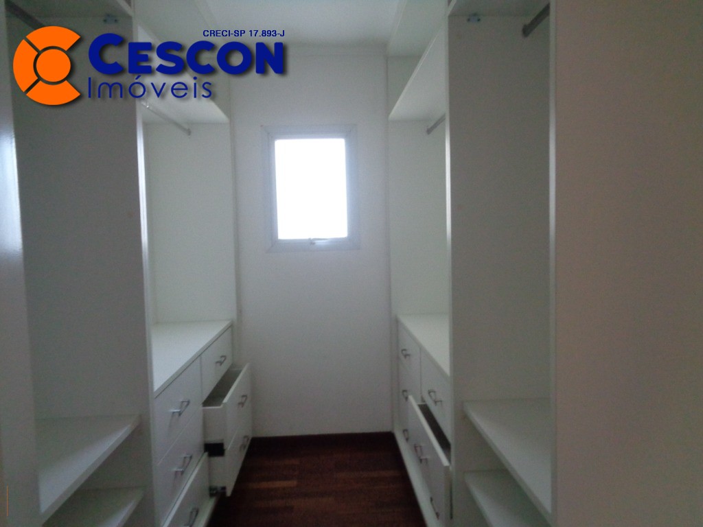 Casa de Condomínio à venda com 4 quartos, 600m² - Foto 15