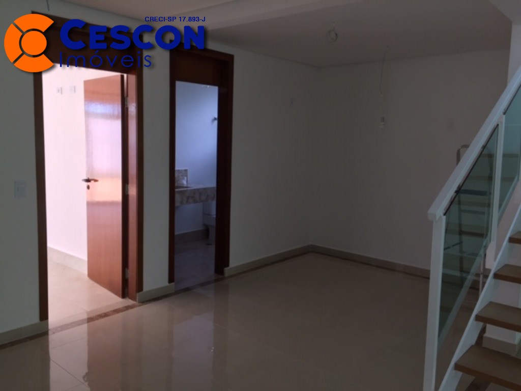 Casa de Condomínio para alugar com 4 quartos, 500m² - Foto 15