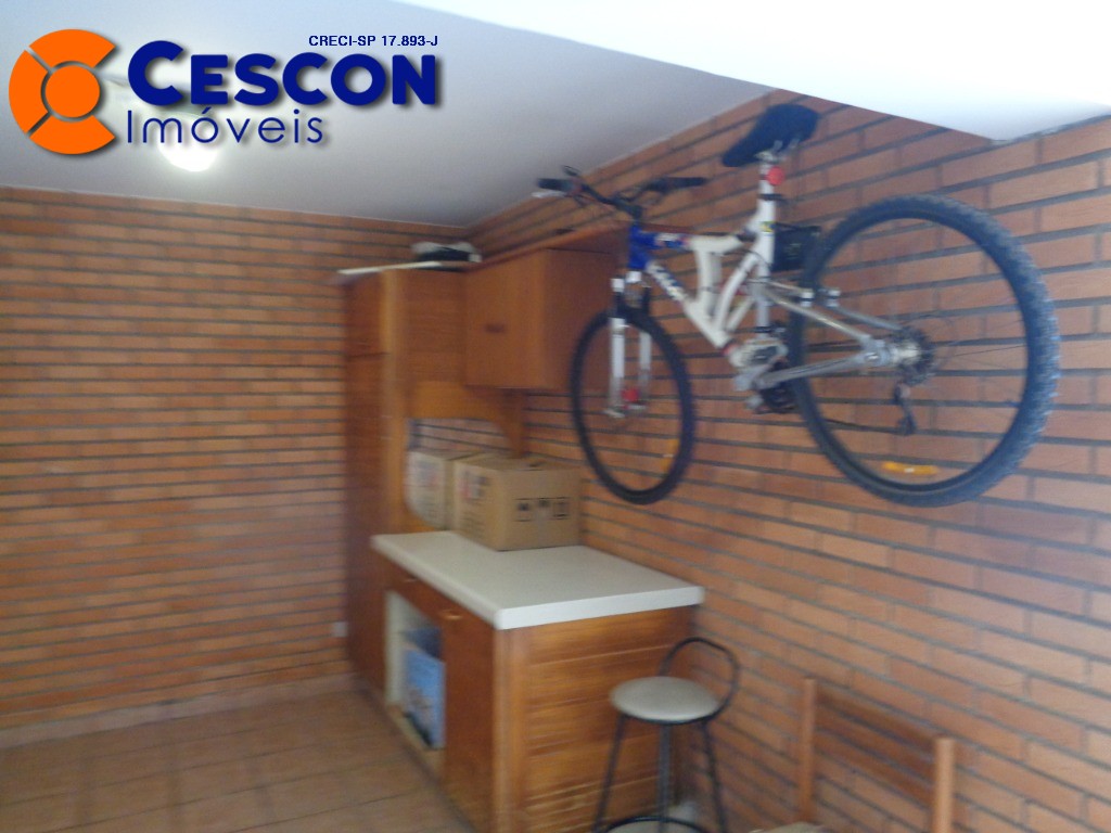 Casa de Condomínio para alugar com 4 quartos, 550m² - Foto 47