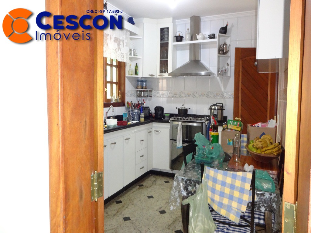 Casa de Condomínio à venda com 3 quartos, 270m² - Foto 28