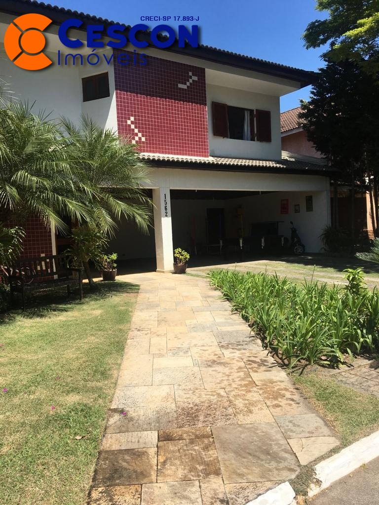 Casa de Condomínio à venda com 4 quartos, 428m² - Foto 2