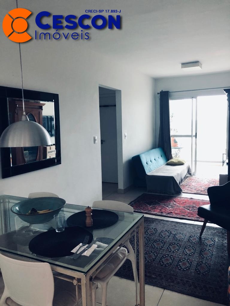 Apartamento à venda com 2 quartos, 70m² - Foto 1