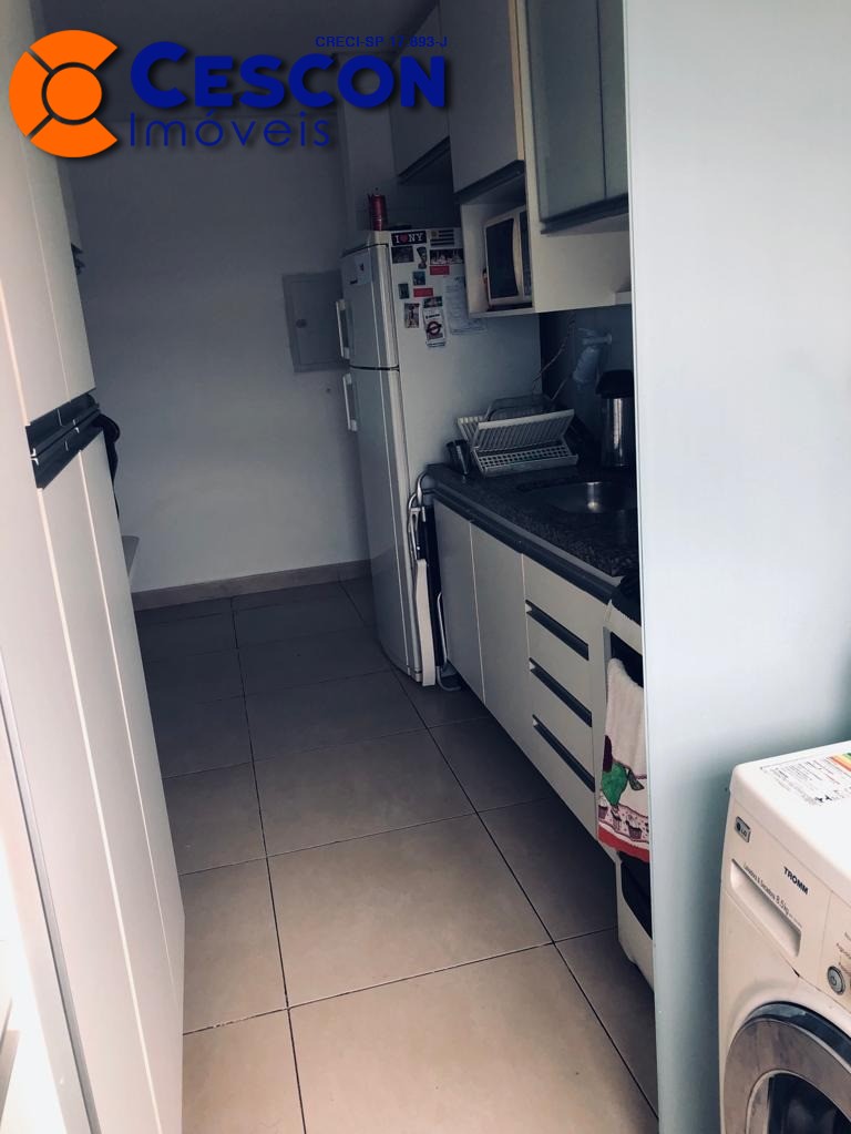 Apartamento à venda com 2 quartos, 70m² - Foto 8