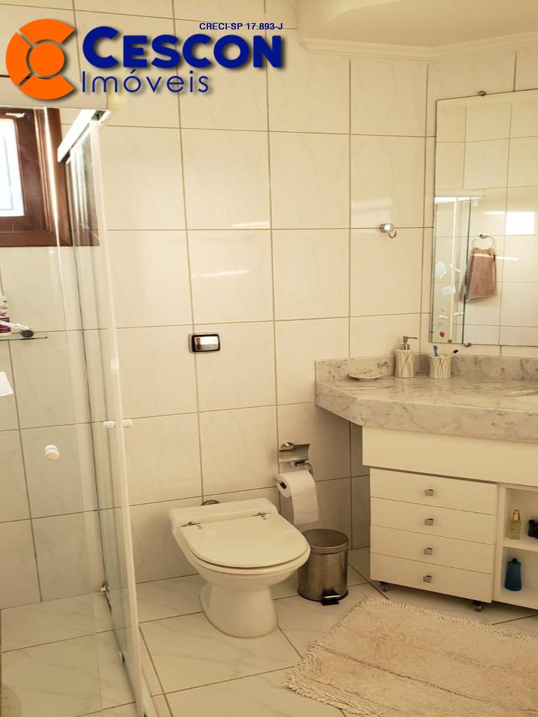 Casa de Condomínio à venda com 4 quartos, 500m² - Foto 31