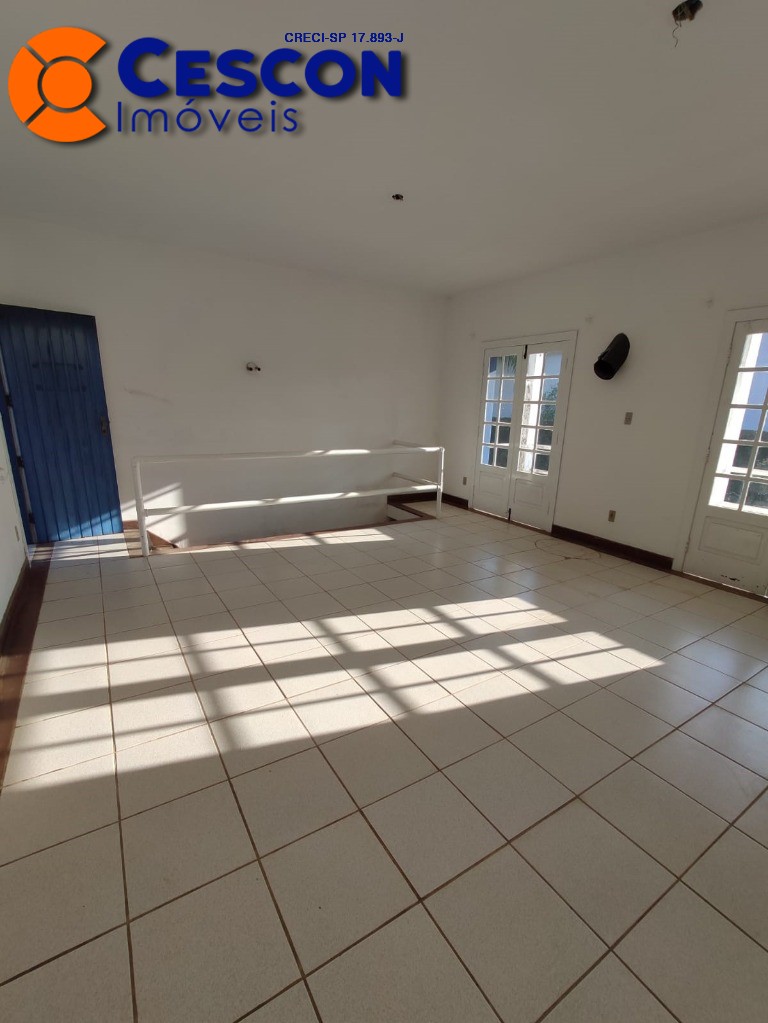 Casa de Condomínio à venda com 5 quartos, 759m² - Foto 3