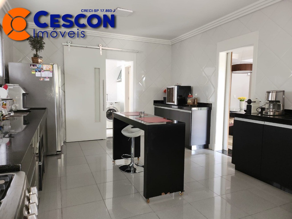 Casa de Condomínio à venda com 4 quartos, 400m² - Foto 13