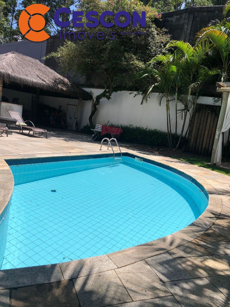 Casa de Condomínio à venda com 4 quartos, 330m² - Foto 5