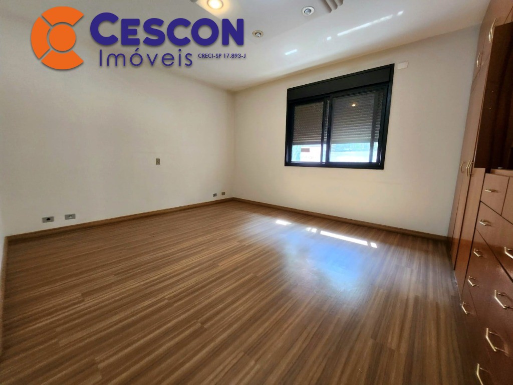 Casa de Condomínio à venda com 3 quartos, 363m² - Foto 31