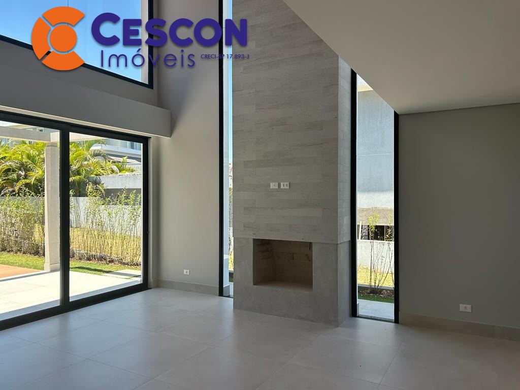 Casa de Condomínio à venda com 4 quartos, 410m² - Foto 4