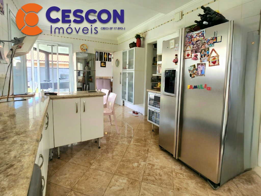 Casa de Condomínio à venda com 3 quartos, 297m² - Foto 14