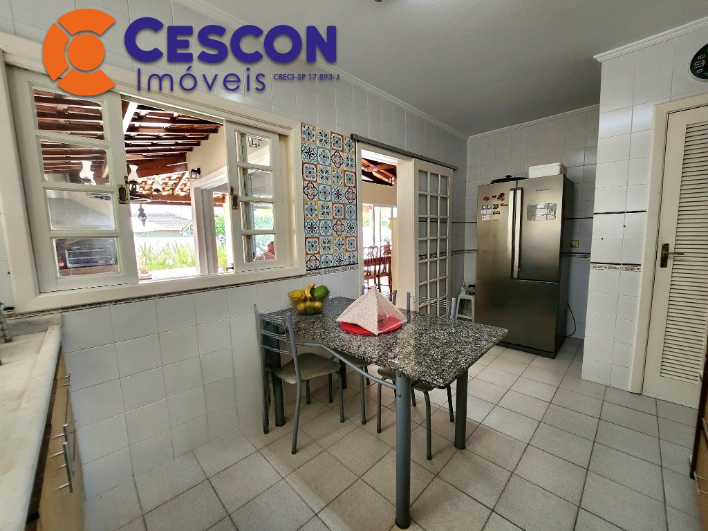 Casa de Condomínio à venda com 4 quartos, 253m² - Foto 21