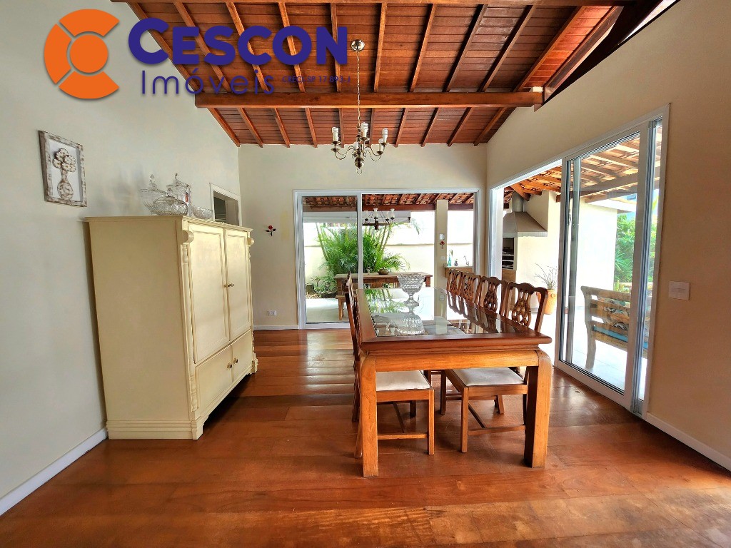 Casa de Condomínio à venda com 4 quartos, 253m² - Foto 16