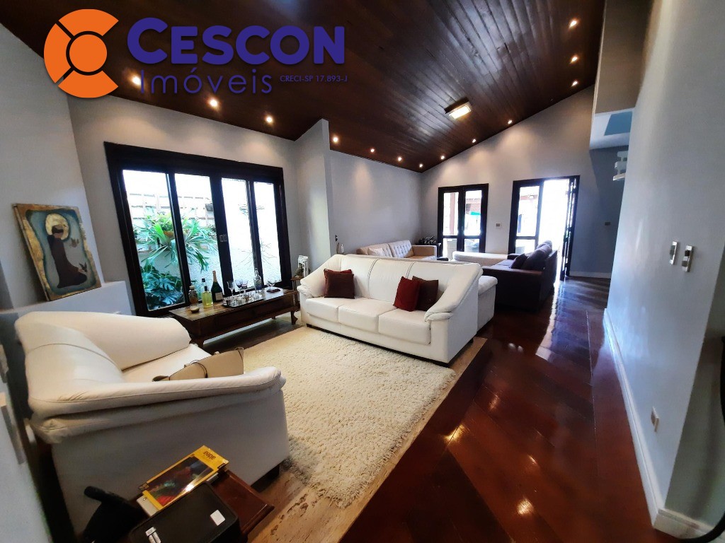 Casa de Condomínio para alugar com 3 quartos, 260m² - Foto 3