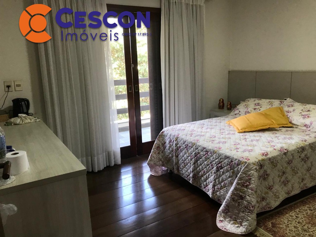 Casa de Condomínio à venda com 3 quartos, 305m² - Foto 15