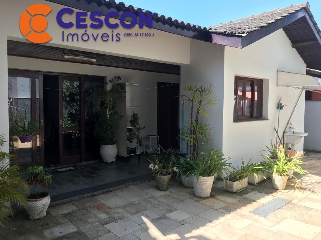 Casa de Condomínio à venda com 3 quartos, 305m² - Foto 27