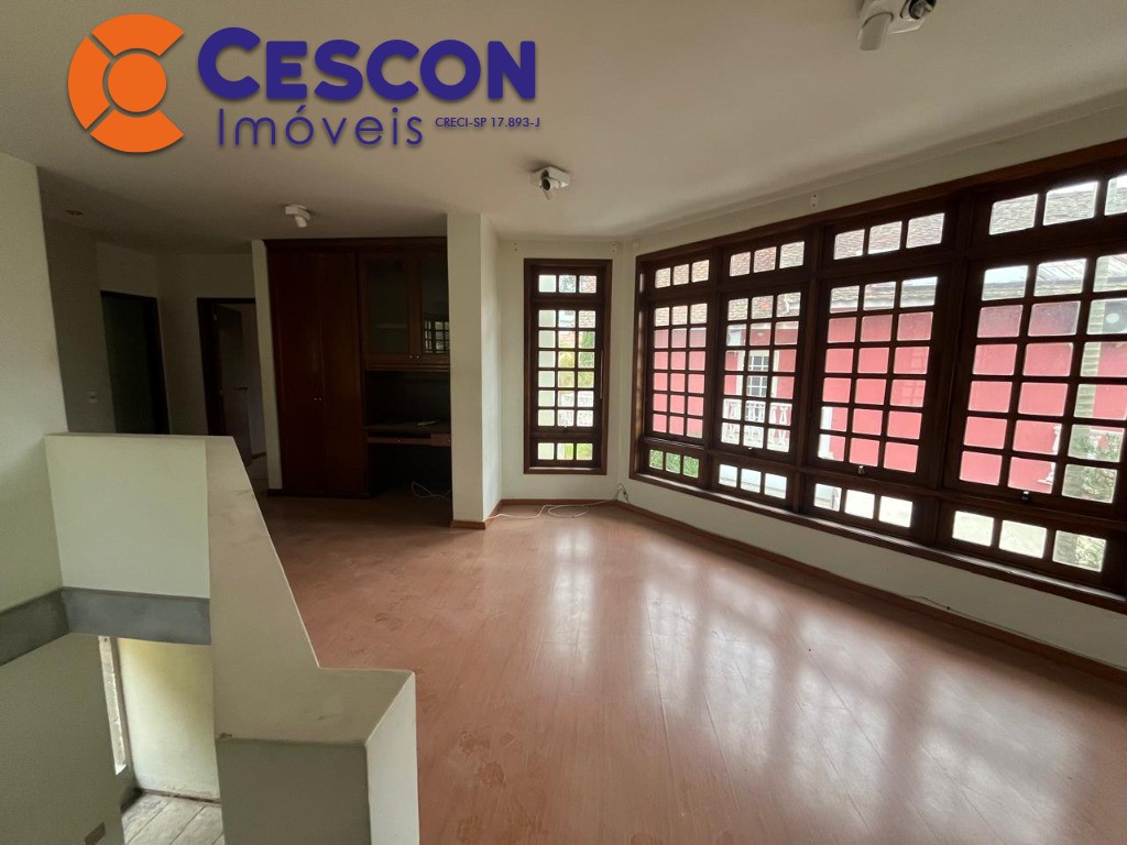 Casa de Condomínio à venda com 3 quartos, 300m² - Foto 2