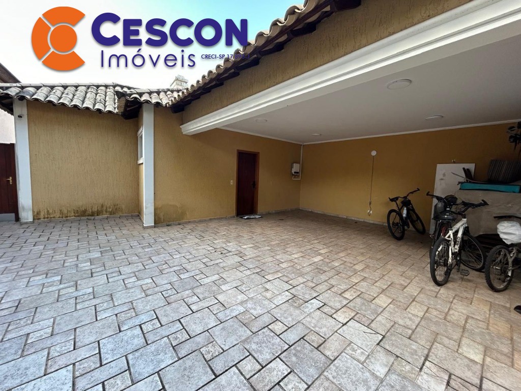 Casa de Condomínio à venda com 3 quartos, 500m² - Foto 3