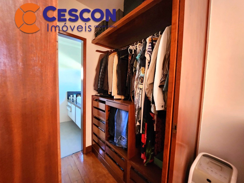 Casa de Condomínio à venda com 3 quartos, 331m² - Foto 45