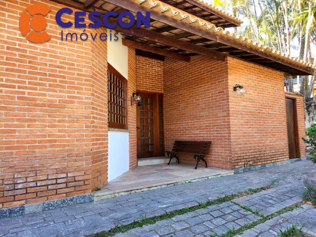 Casa de Condomínio à venda com 3 quartos, 331m² - Foto 4