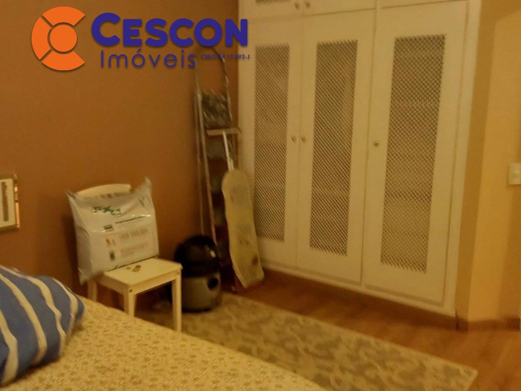 Casa de Condomínio à venda com 5 quartos, 350m² - Foto 13