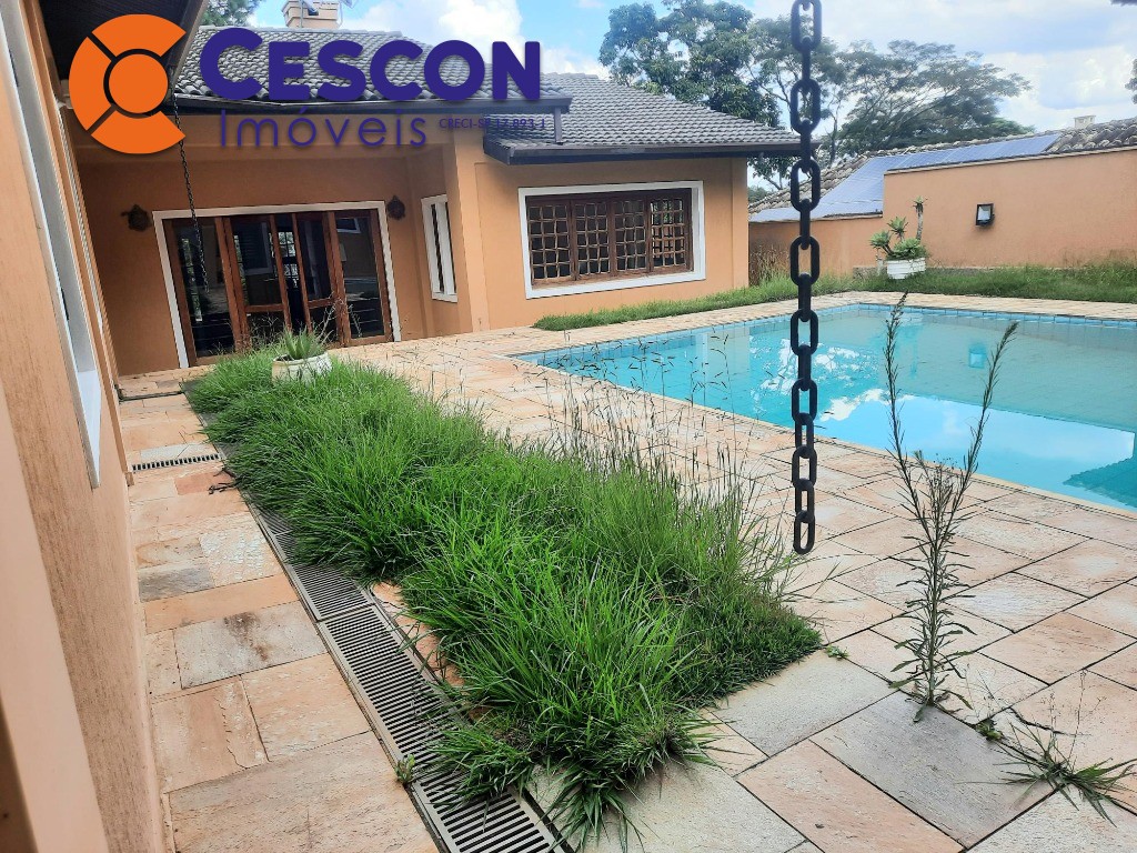 Casa de Condomínio à venda com 3 quartos, 330m² - Foto 3