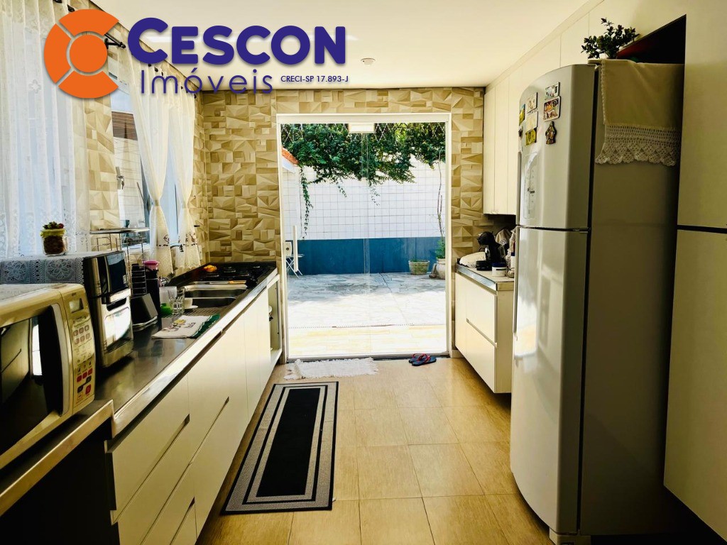 Casa de Condomínio à venda e aluguel com 4 quartos, 370m² - Foto 22