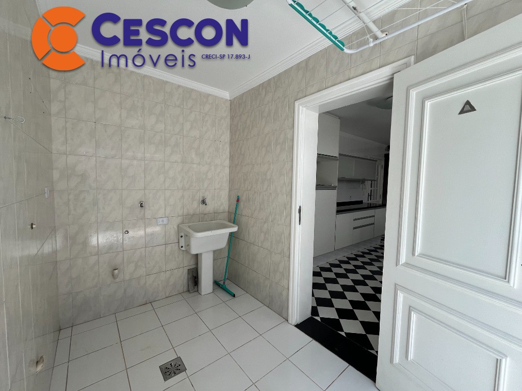 Casa de Condomínio à venda e aluguel com 3 quartos, 300m² - Foto 6