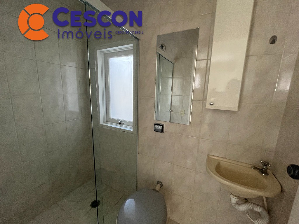 Casa de Condomínio à venda e aluguel com 3 quartos, 300m² - Foto 5