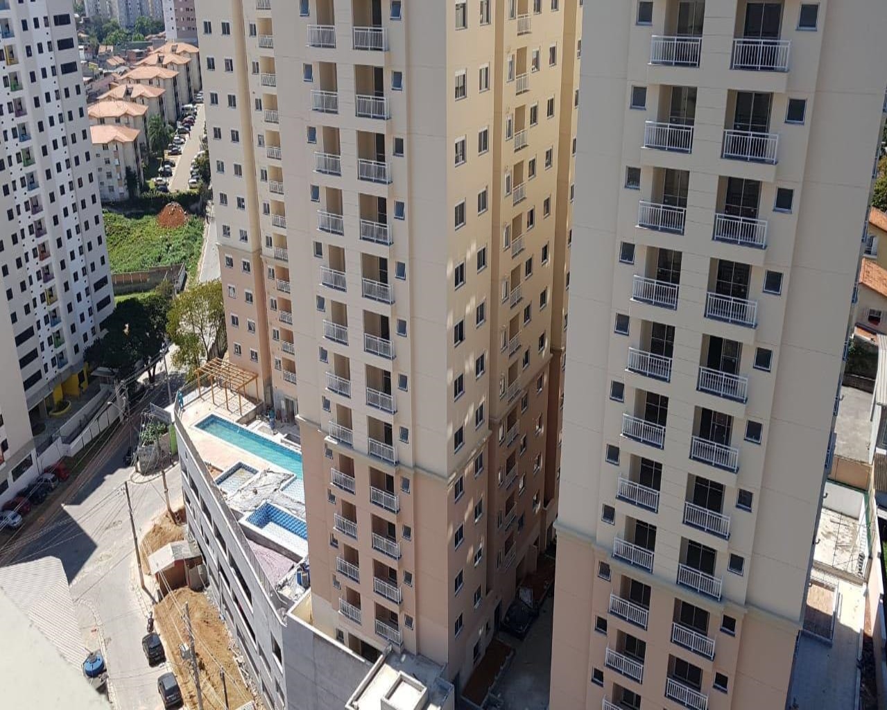 APARTAMENTO COM 48 M², 02 DORMITÓRIOS, PRA LOCAÇÃO NO SANTA MARIA!