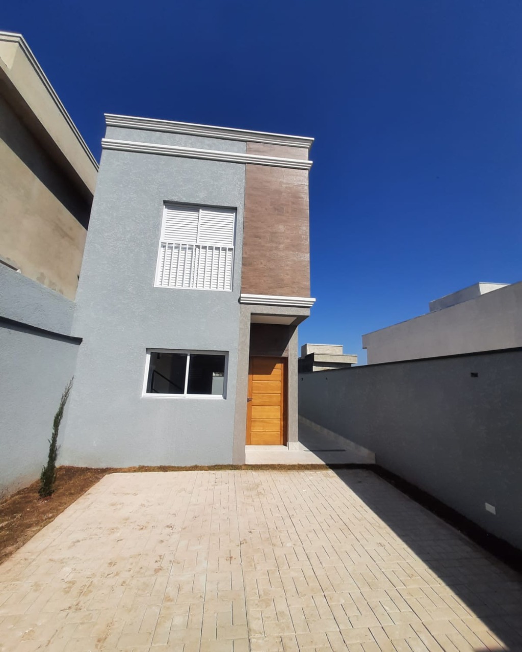 Casa a venda no Condomínio, Nova Jaguari, em Santana de Parnaíba.