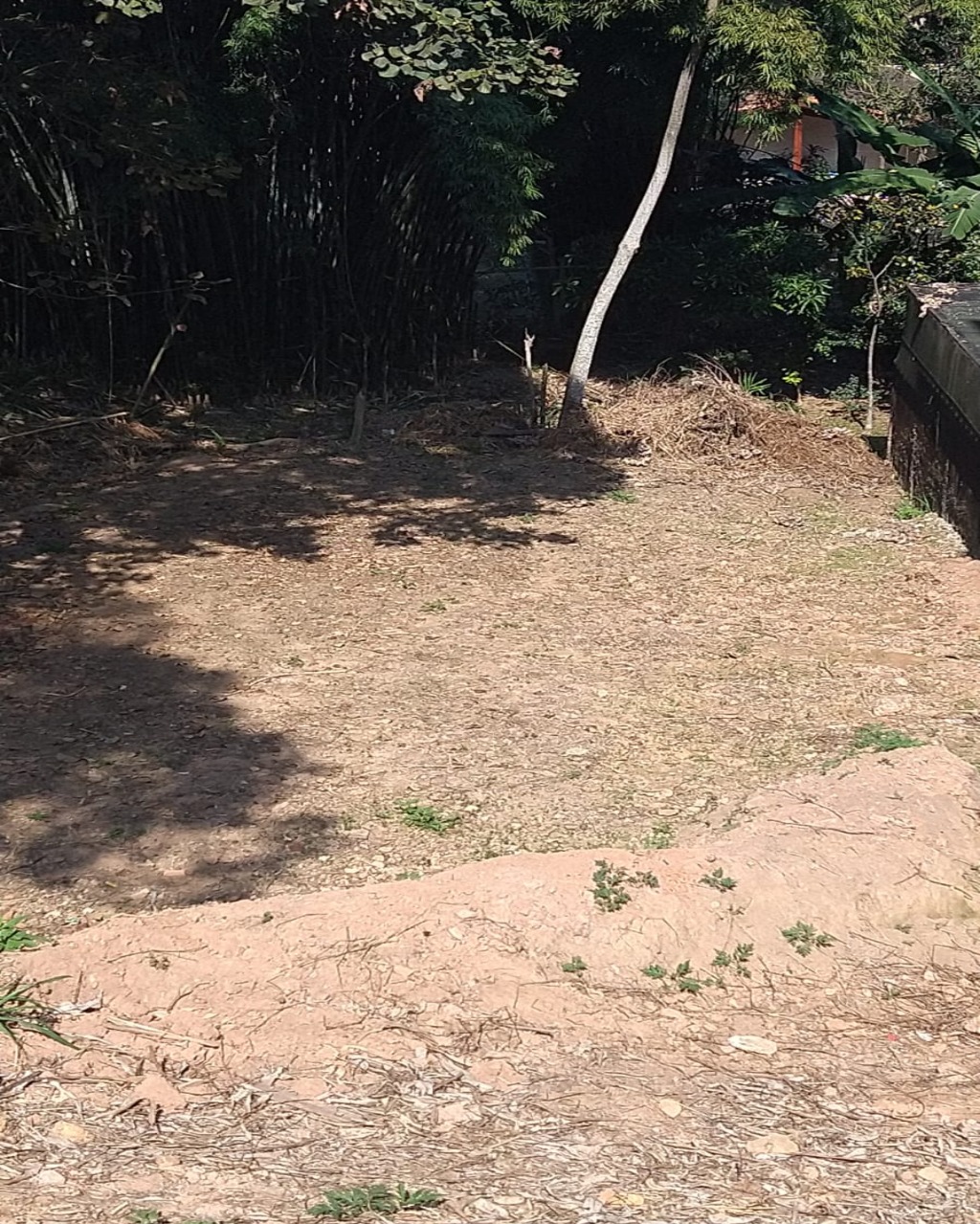 Terreno à venda, Nova Paulista em Jandira de 300m²!