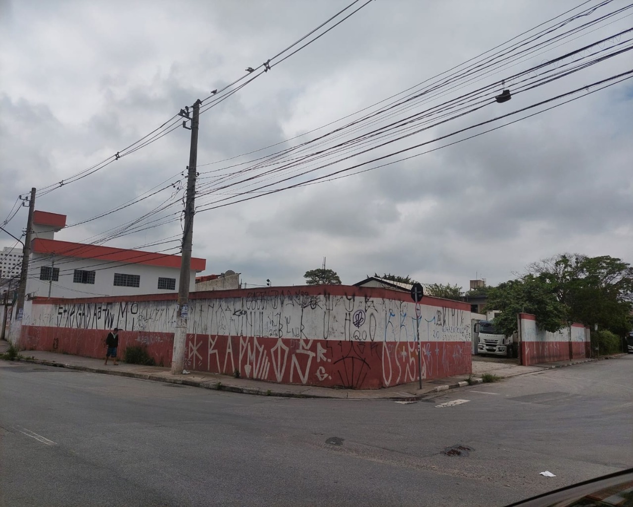 TERRENO NO BONFIM - OSASCO AO LADO DA ESTAO