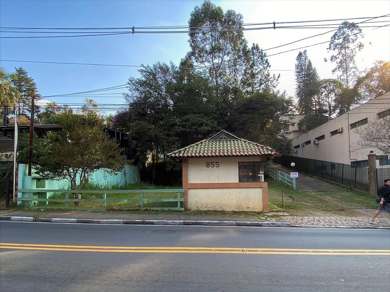 TERRENO COMERCIAL PARA LOCAO COM 1.024m  NO MIOLO DA GRANJA  COTIA SP