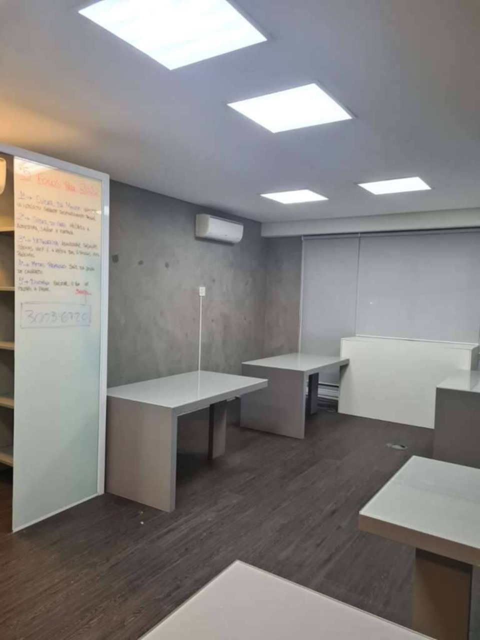 SALA  VENDA NO SQUARE  ( E/622 ) PRONTO USOCOM MVEIS; AR CONICIONAO1 VAGA DE GARAGEM