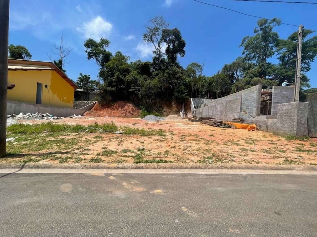 APROVEITE AGORA; LOTE 12/QUADRA 7 CONDOMÍNIO RESERVA SANTA PAULA COTIA SP; 381,43 m² LAZER COMPLETO; E PRONTO PARA CONSTRUIR; venha conhecer.