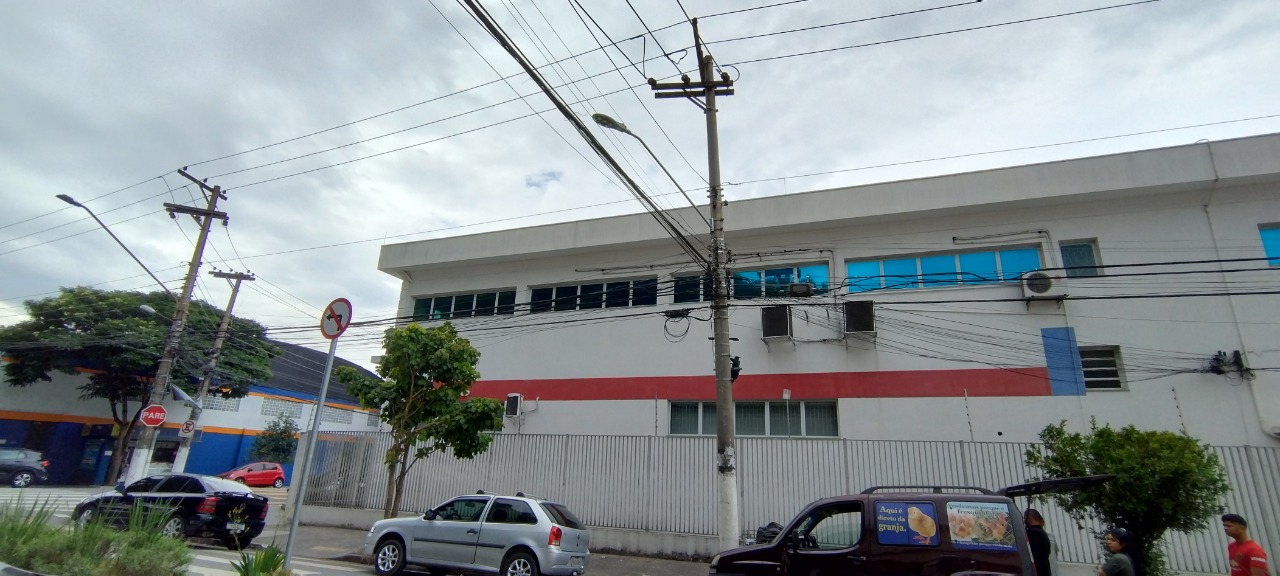 Alugo Salão Comercial Em Presidente Altino com 500m² área construída!