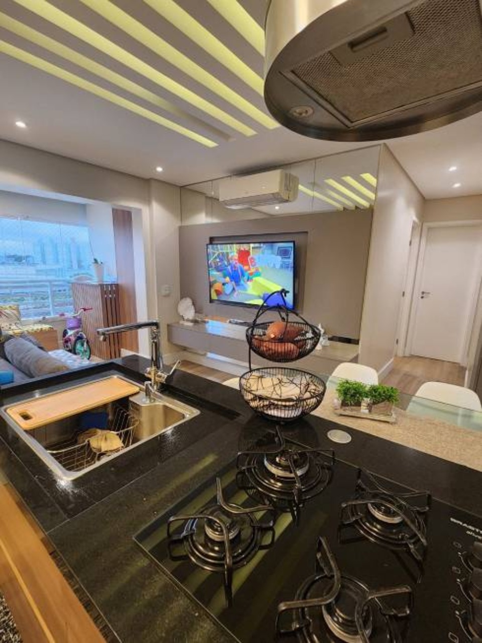 APARTAMENTO À VENDA; 2 QUARTOS 1 SUÍTE; JARDINS DO BRASIL OSASCO; LAZER COMPLETO; PRÓXIMO A SHOPPINGS SUPERMERCADOS; ESTAÇÃO CPTM; FINANCIAMENTO OK.
