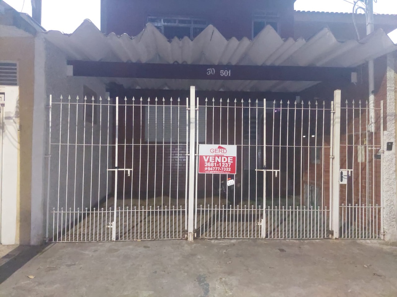 Casa Para Venda em Presidente Altino , ao lado da estação de trem de Presidente Altino e Marginais Tiete e Pinheiros
