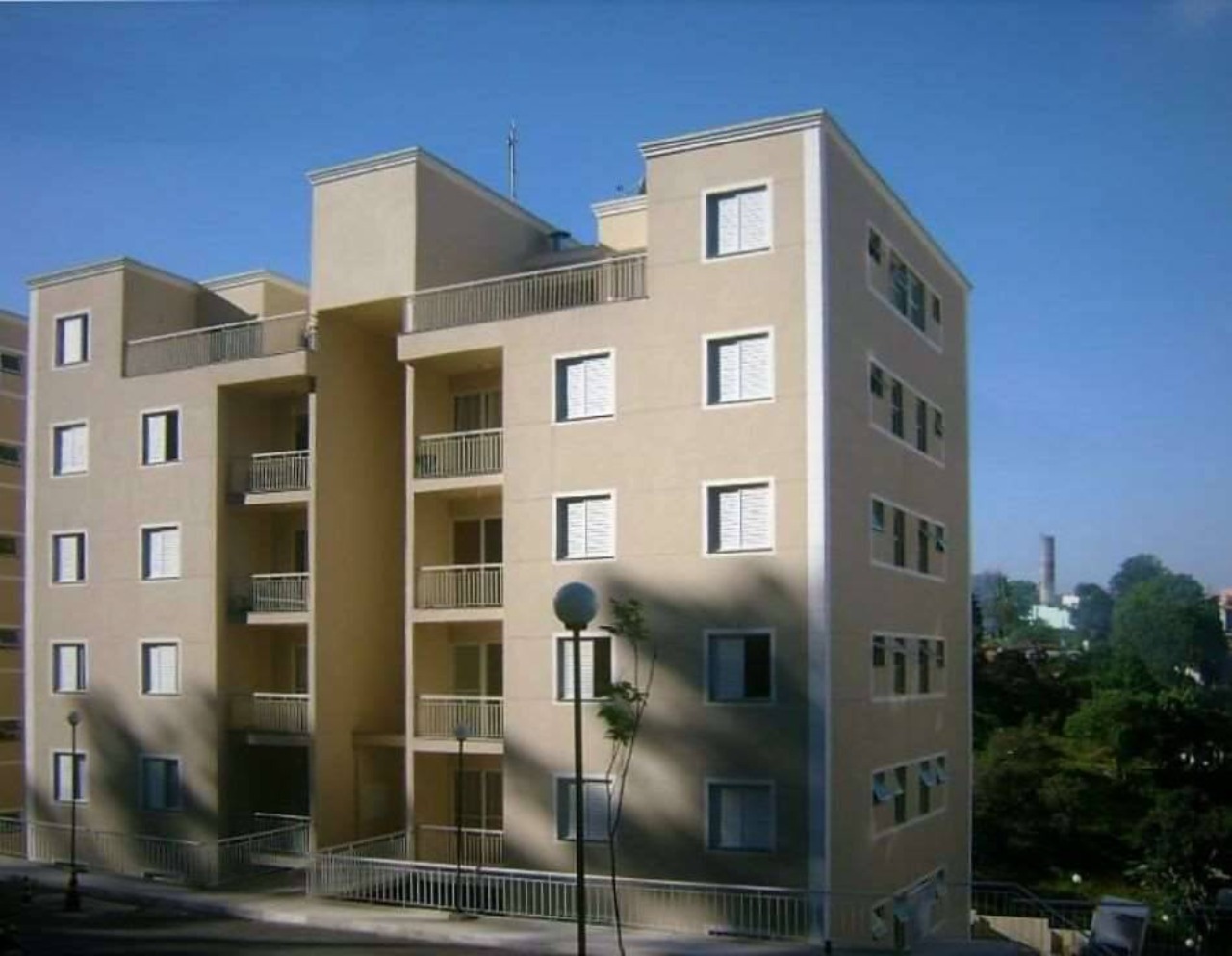 ÓTIMA COBERTURA; 3 DORMITÓORIOS 1 SUITE; PISCINAS CHURRASQUEIRA; PRÓXIMA AO THE SQUARE; E DONA DEOLA; KM 23 DA ROD. RAPOSO TAVARES, VENHA CONFERIR.