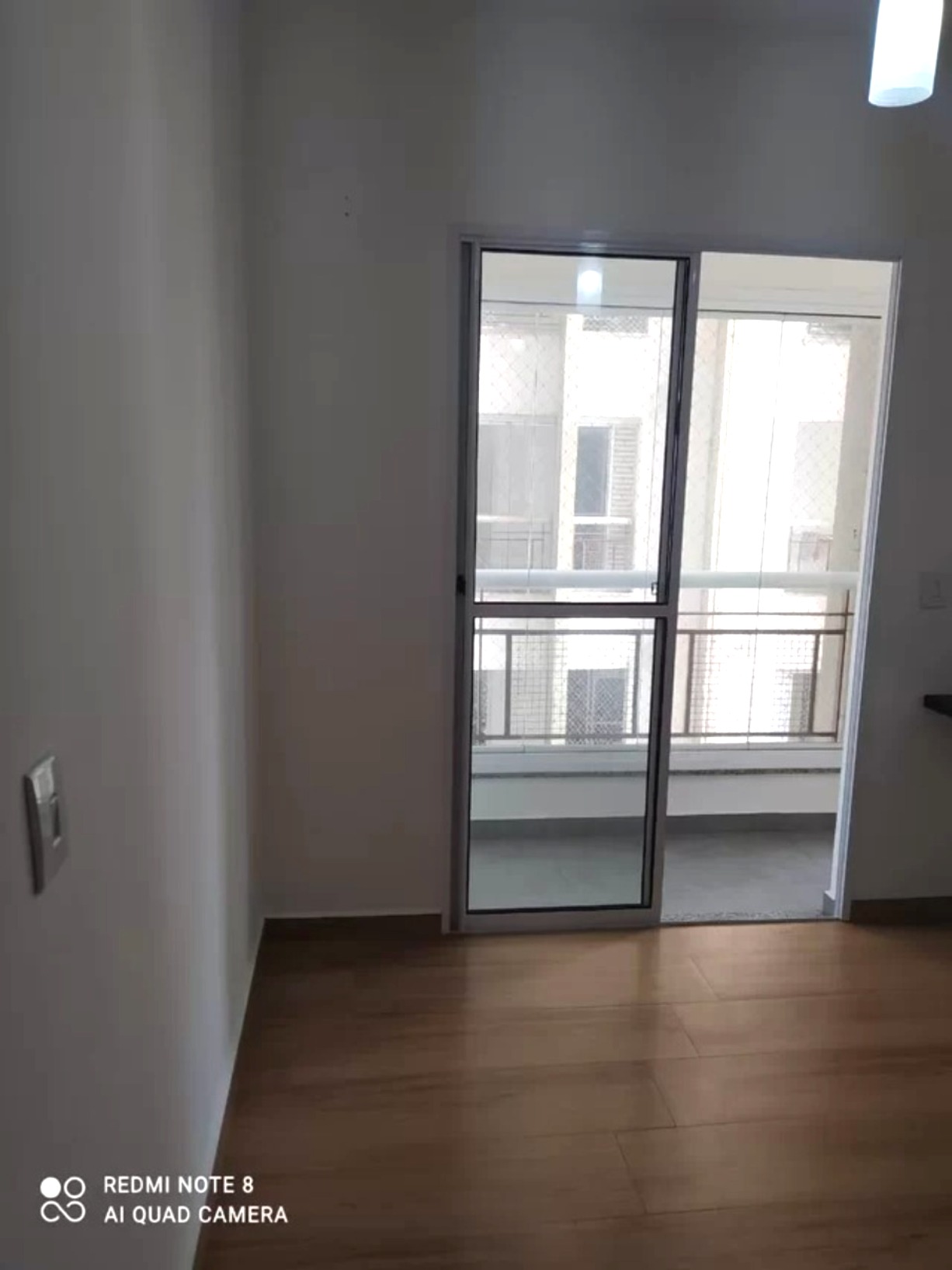 APARTAMENTO À VENDA; 1 DORMITÓRIO 1 VAGA 1 BANHEIRO; LAZER COMPLETO; EM JAGUARIBE, OSASCO; COND. METROPOLITAN: PERTO DE ESCOLAS E PARQUES; CONFIRA.